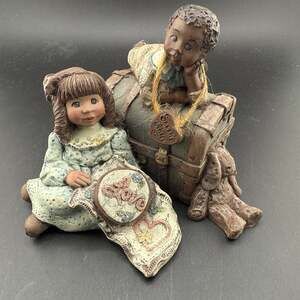 Sarah's Attic Vintage Figurine #8419 Forever Friends Love Starts With Children